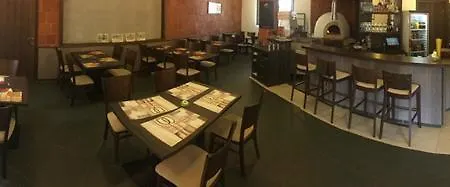 ゲストハウス Restaurace A Blucina Dačice